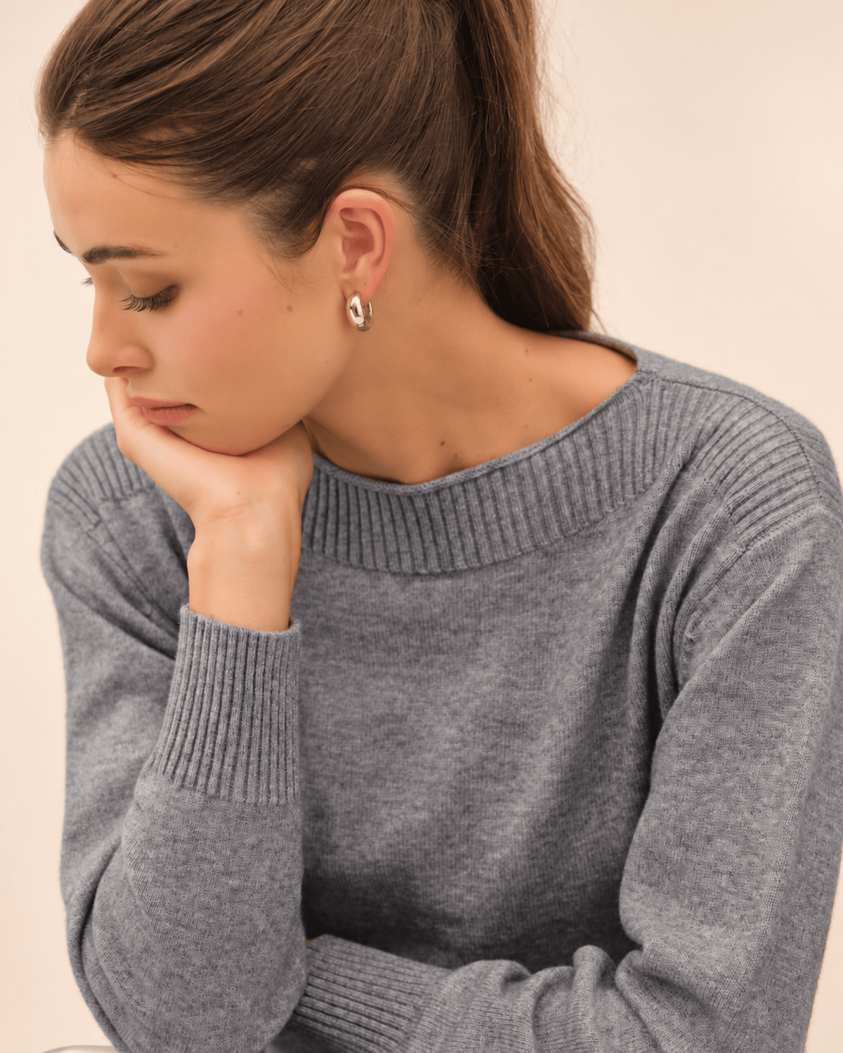 The Boatneck Sweater – Heather Grey