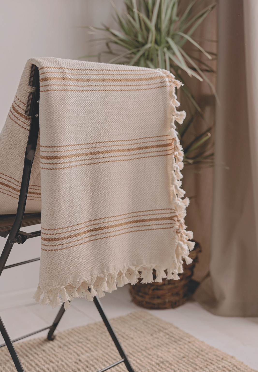 Minimalist 100% Cotton Throw Blankets & Bedspreads: Cream / Throw Size: 51x79 inch