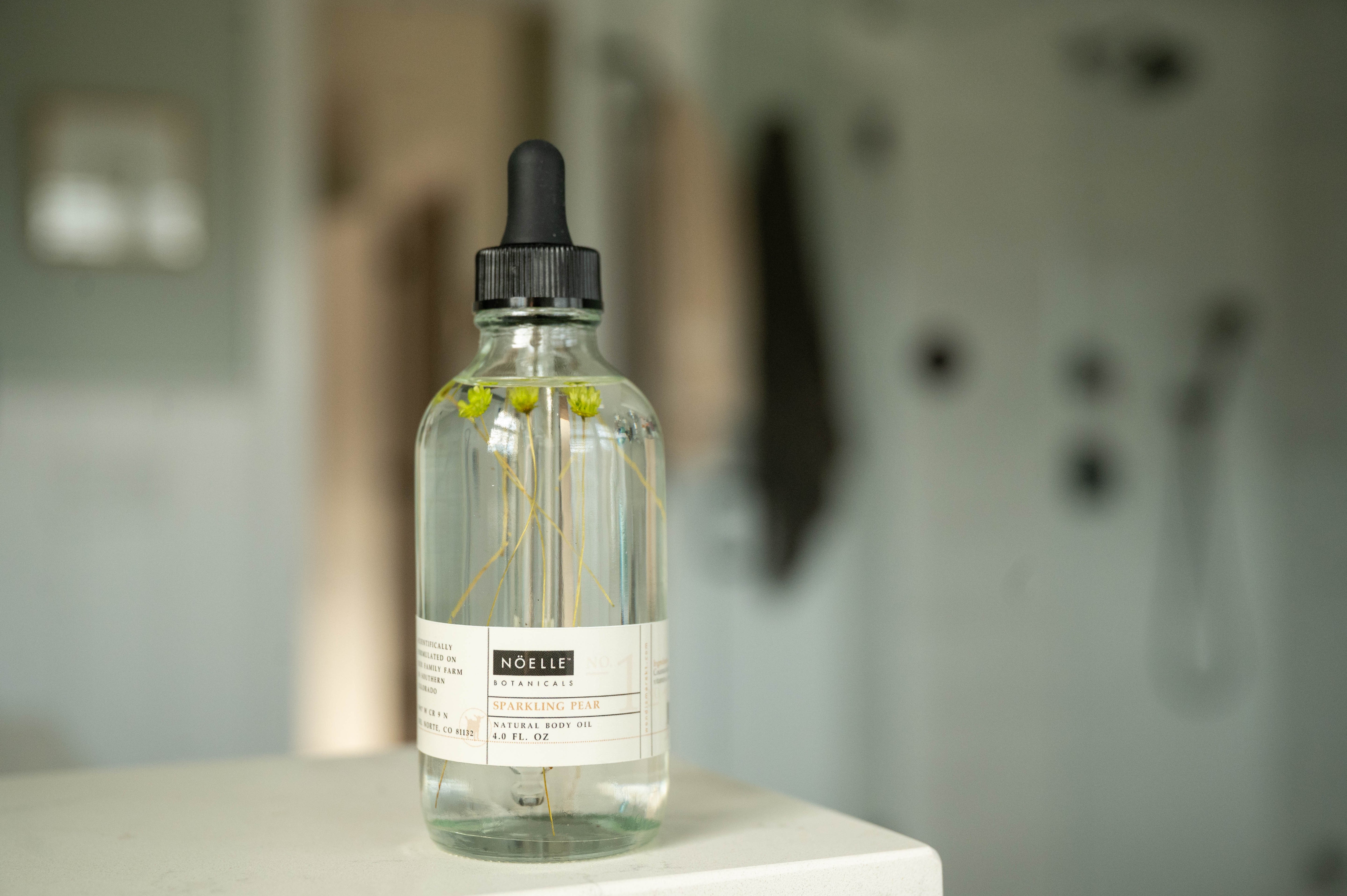 Noelle Botanicals Farm Body Oil - Sparkling Pear